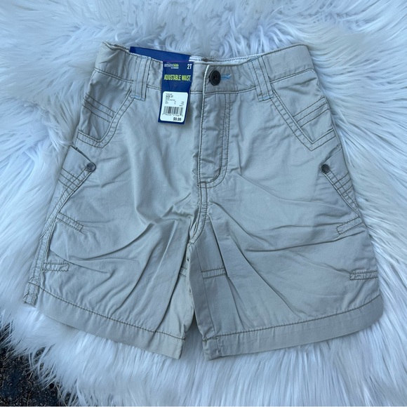 OshKosh B'gosh Other - OshKosh B’gosh Tan Cargo Boy’s Kid’s Utility Shorts